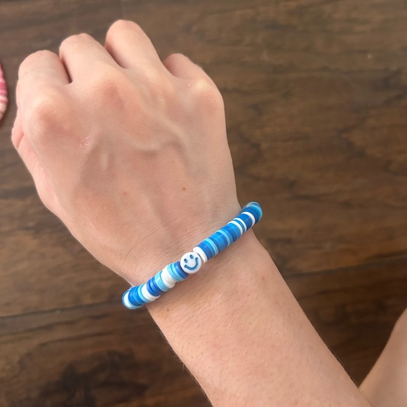 Rave Kandi / Rave Bracelets - Picture 2 of 5